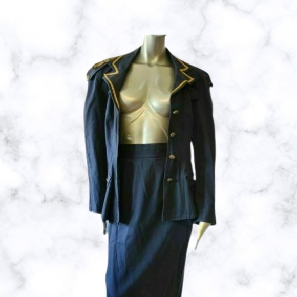 Sold - Picture 2 of 6